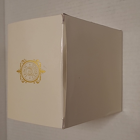 Lenox Sun N Fun Tweety In Original Box - Picture 16 of 16